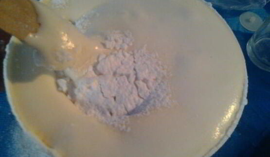 нежный и пушистый бисквит с арахисом