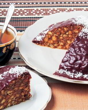 Торт из печенья и вареной сгущенки