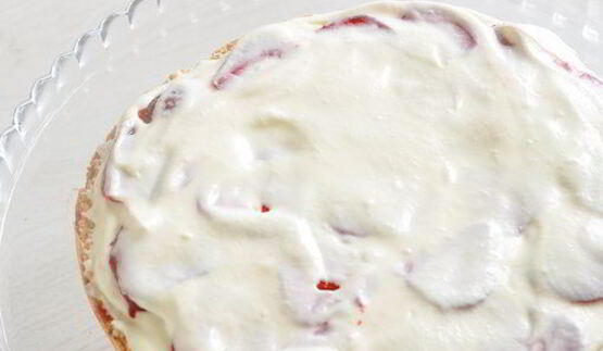 торт клубника со сливками