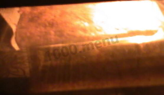 торт с бантом из мастики букет роз