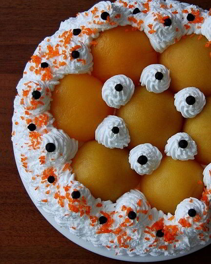 Рецепт торта с консервированными персиками