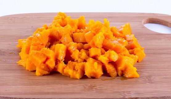 торт с тыквой и сабайоном на белом шоколаде