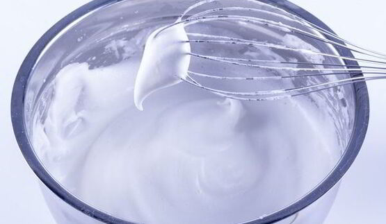 торт с тыквой и сабайоном на белом шоколаде