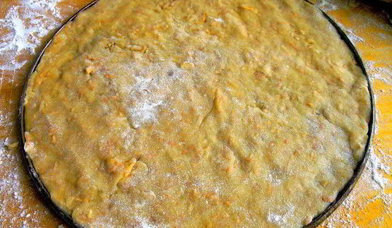 яблочный медовик