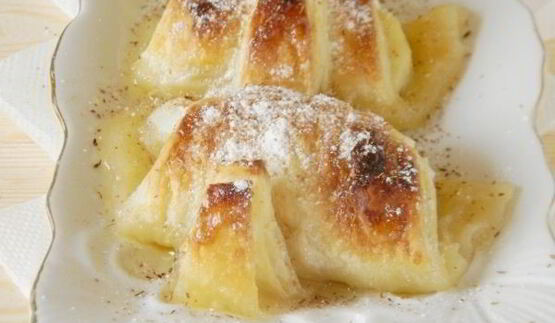 яблочные слойки со сладкой карамелью