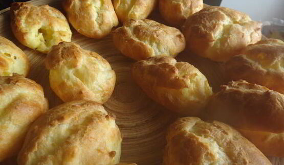 фисташковые эклеры