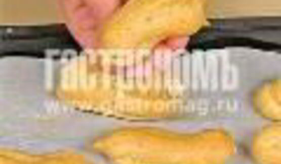 профитроли с сырным кремом