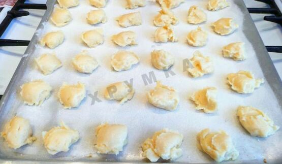 профитроли с заварным кремом