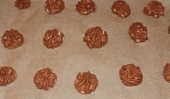 шоколадные профитроли с маскарпоне