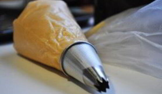 шоколадные эклеры