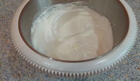 торт с профитролями