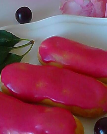 Рецепт вишневых эклеров