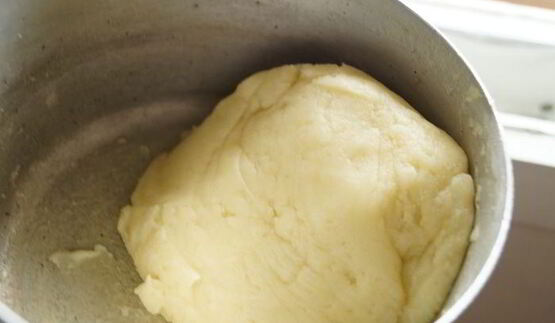 эклеры с крабовой начинкой