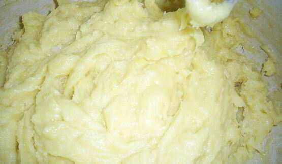 эклеры с масляно-заварным кремом