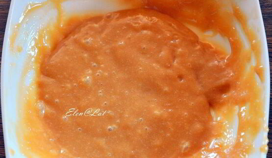 эклеры с шоколадным кремом, карамелью и миндалем