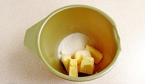 эклеры со сливочно-сметанным кремом