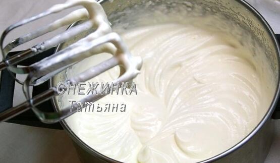 закусочный торт новогодняя елка из профитролей и сливочного крем-мусса с семгой