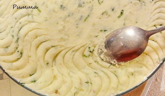 картофельная запеканка с мясной начинкой