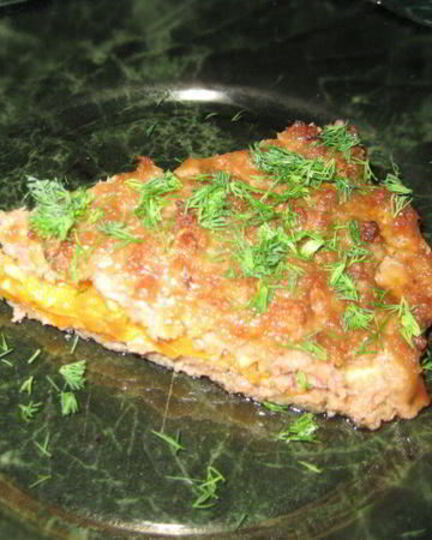 Рецепт мясной запеканки с морковью и сыром