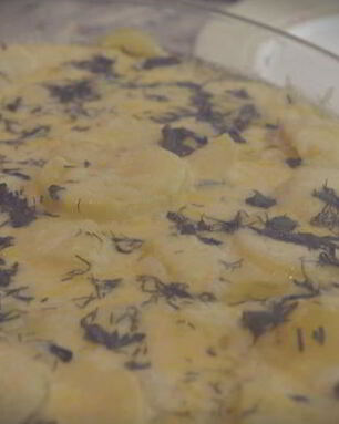 Сливочно-сырная запеканка с грибами и картофелем