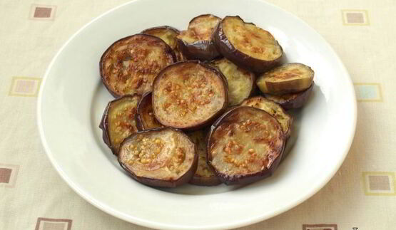 запеканка из баклажанов, помидоров и картофеля