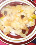 Запеканка рисовая с тыквой, яблоками и изюмом