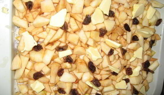 запеканка рисовая с тыквой, яблоками и изюмом