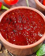 Аджика из слив острая