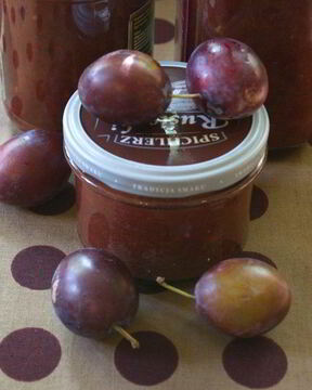 Аджика из слив