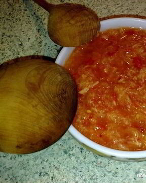 Аджика с хреном на зиму