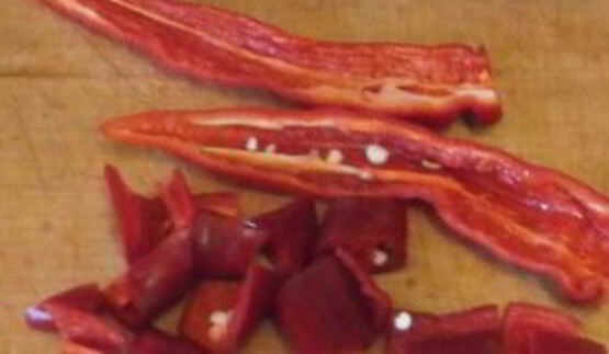 аджика с морковью и перцем