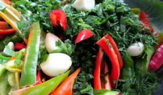 аджика с томатной пастой