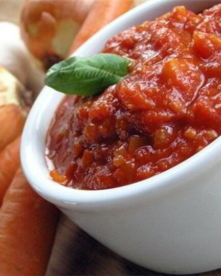 Рецепт аджики с яблоками на зиму