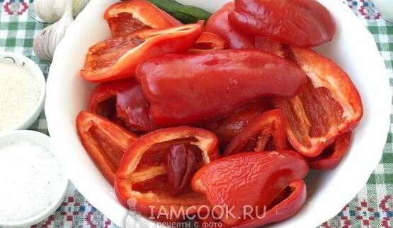 аджика сырая из красного перца