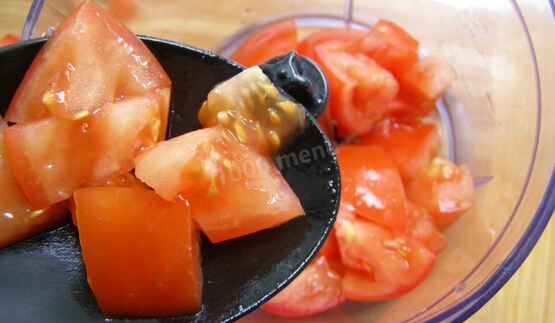 заманиха из помидор на зиму аджика