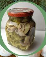 Брокколи с грибами на зиму