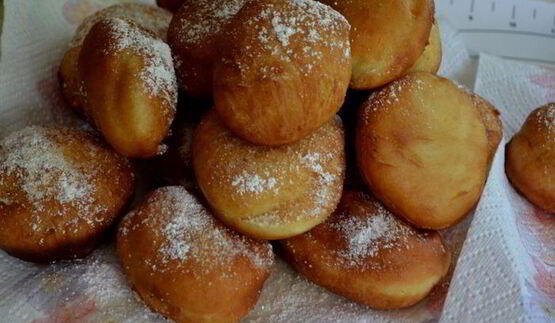 донаты с малиновым джемом