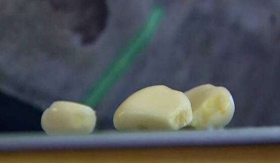 свинина, запеченная в апельсиновом джеме с горчицей