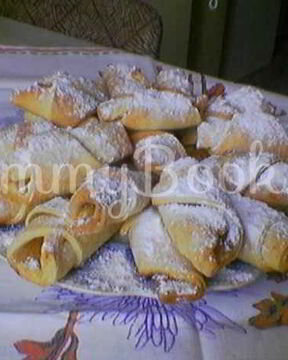 Трубочки с джемом