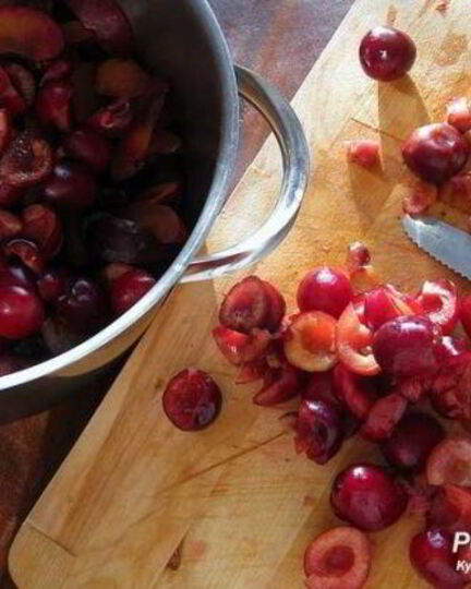 Рецепт компота из слив