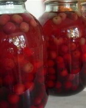 Компот из вишни с косточками на зиму