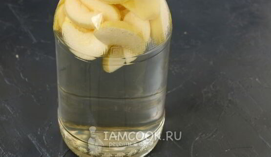 компот из яблок и ежевики на зиму