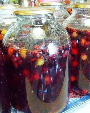 Компот Ягодное ассорти