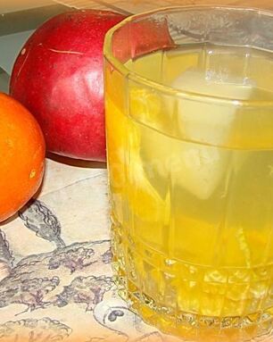 Мандариновый компот из мандарин и яблок на зиму