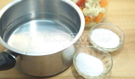 маринованная цветная капуста с морковью