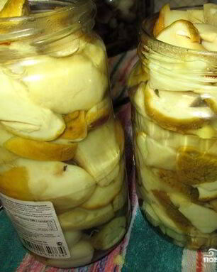 Маринованные белые грибы