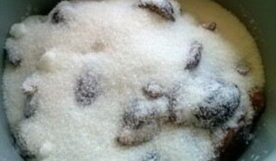 слива в шоколаде на зиму