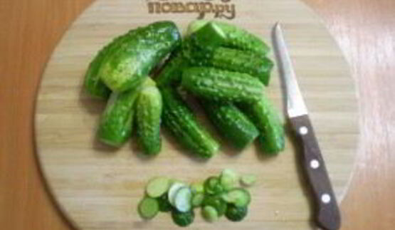 быстрые малосольные огурцы в пакете