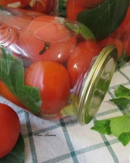 Рецепт консервированных помидоров