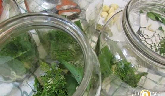 консервированные помидоры